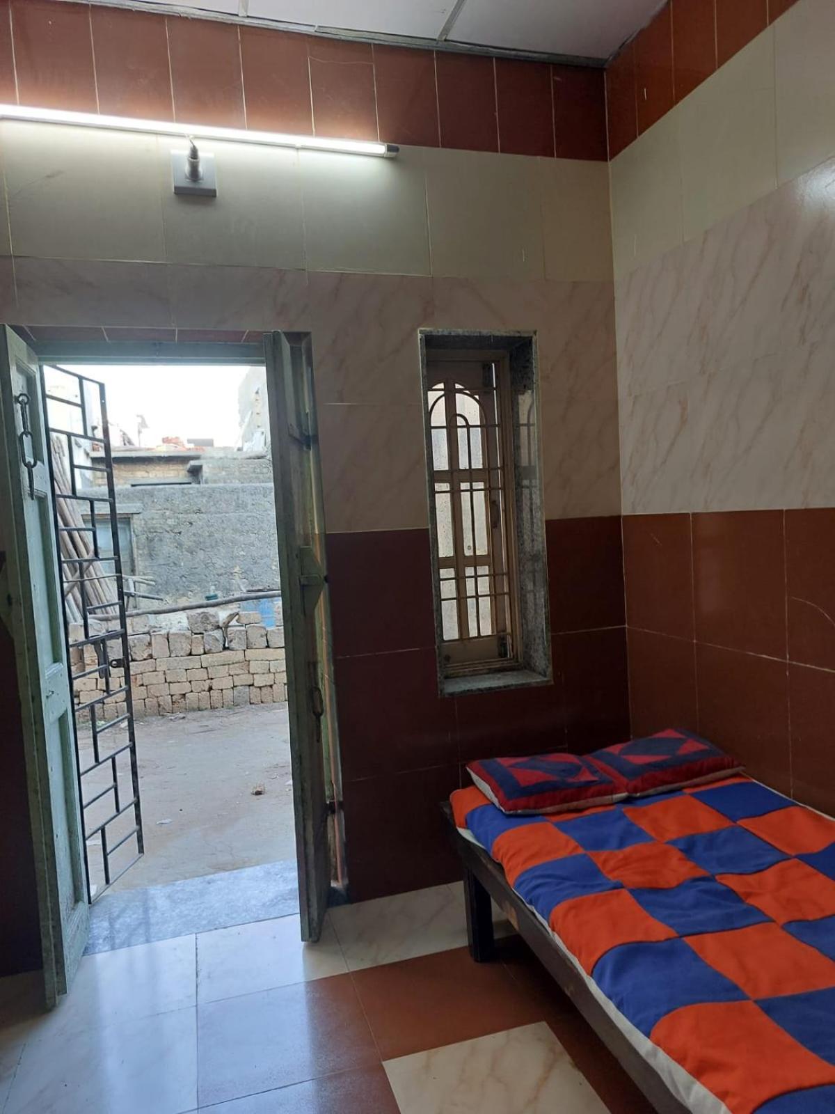 Ram Nivas Home Stay Dwarka Exteriör bild