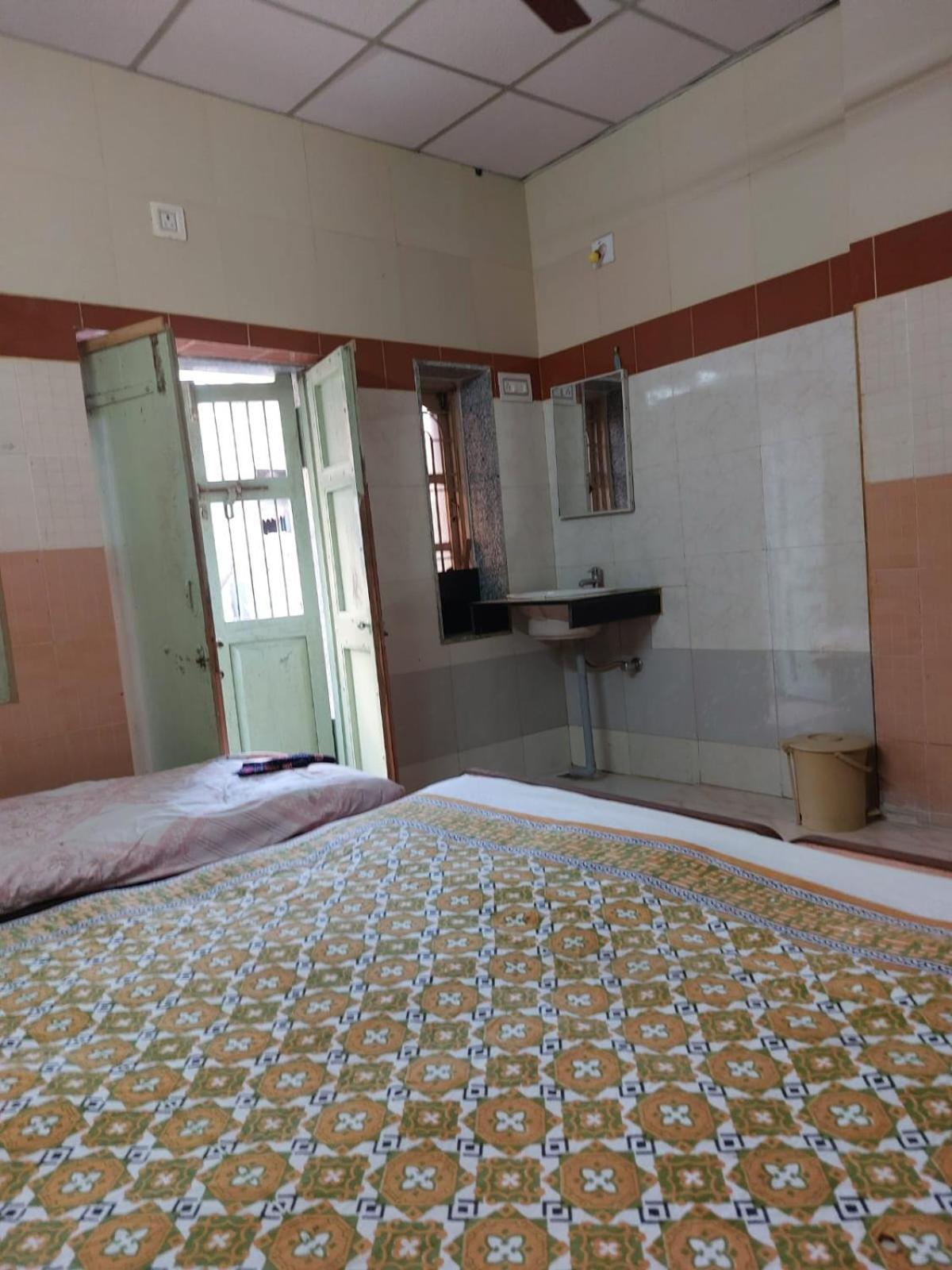 Ram Nivas Home Stay Dwarka Exteriör bild